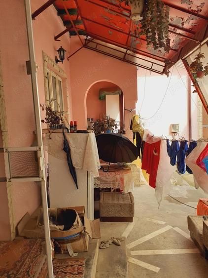 Casă cu 5 camere în Piața Nouă