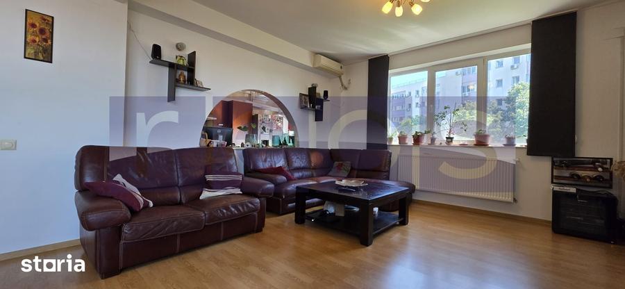 Apartament cu 4 camere în Titan