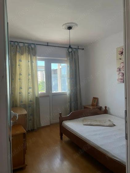 Apartament cu 2 camere decomandat în Galata