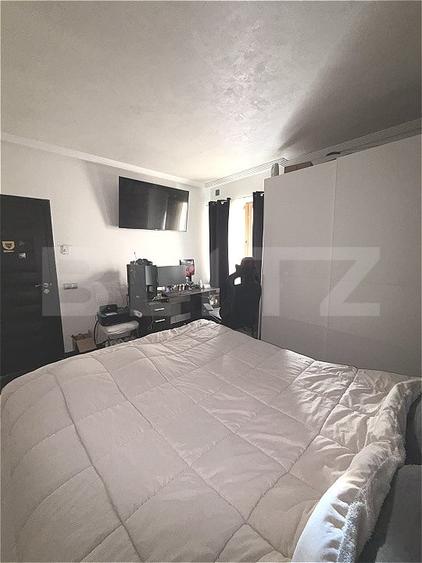 Apartament cu 3 camere semidecomandat, mobilat în Florești