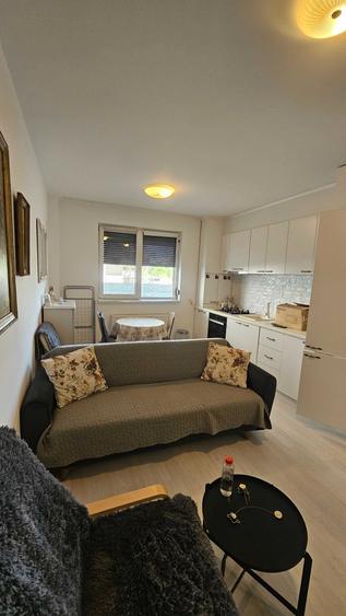 Vanzare apartament 2 camere mobilat , utilat Bdul Metalurgiei - 5