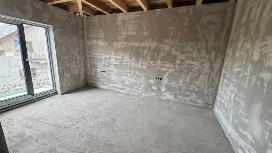 Duplex cu 4 camere cu Canalizare în Șelimbăr