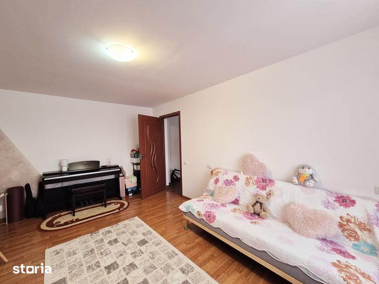 Apartament cu 2 camere decomandat în Precista