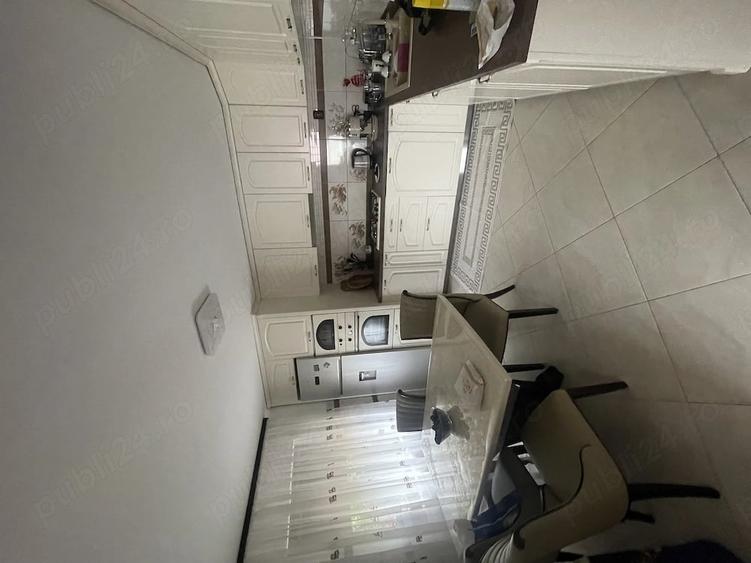 Casă cu 4 camere cu Teren 1136 Mp în Orășeni-Deal