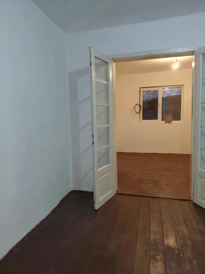 Casă cu 3 camere cu Teren 91 Mp în Traian