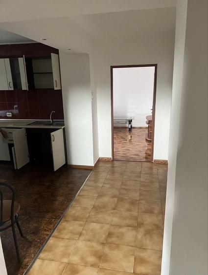 Apartament cu 2 camere decomandat în Exterior Vest