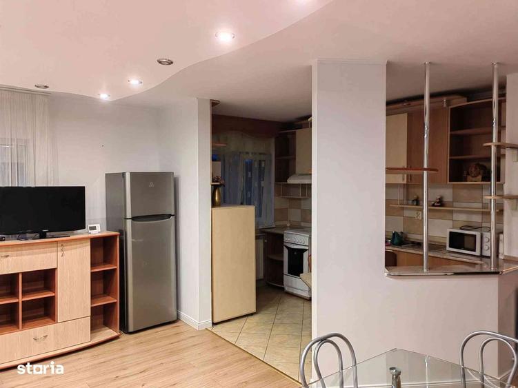Apartament cu 3 camere în Bună Ziua
