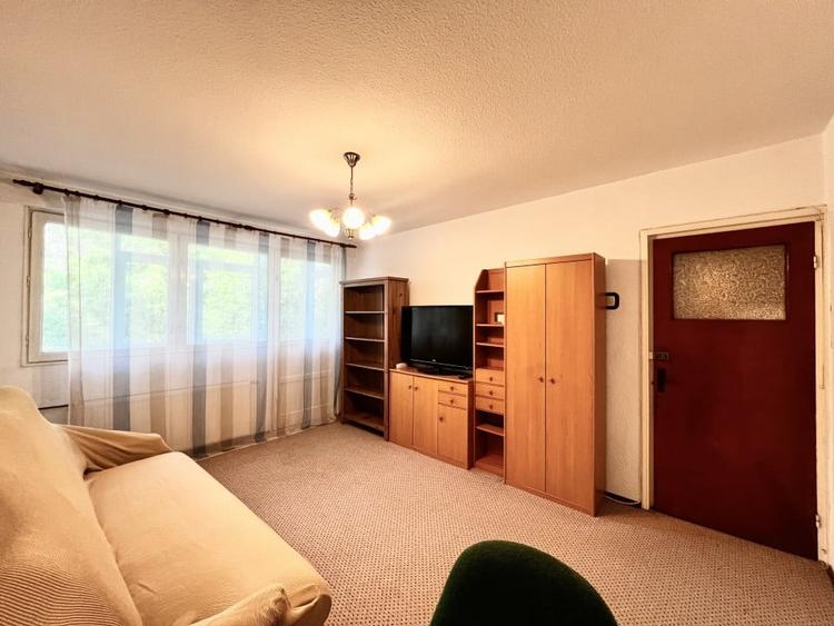 Apartament cu 2 camere decomandat, mobilat în Drumul Taberei