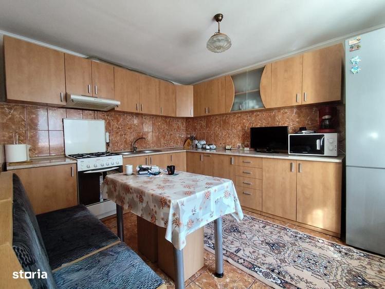 Casă cu 3 camere în Saca