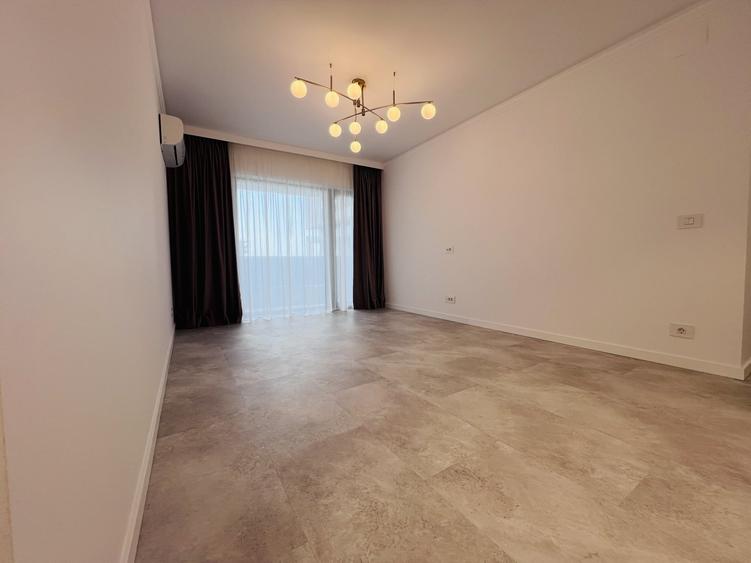 Apartament cu 2 camere semidecomandat, mobilat în Pipera