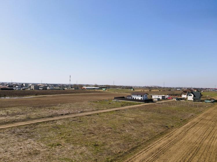 Teren Construcții intravilan de 418 mp, în Berceni