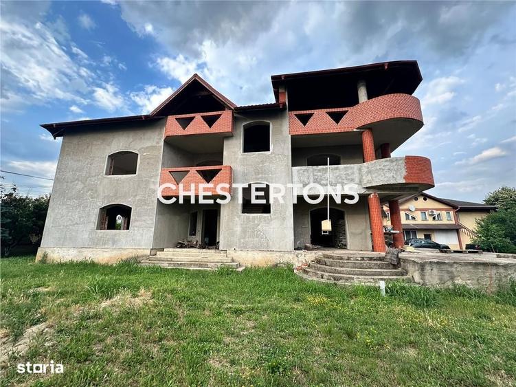 Vila Exclusivista , 9 camere + 1200mp teren , toate utilitatile, in ap - 6
