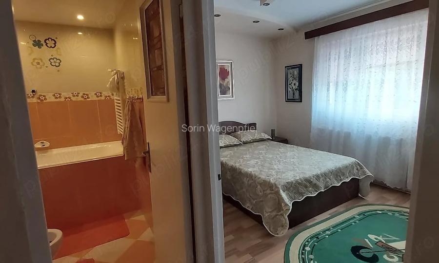 Apartament de inchiriat 3 cam etaj 2 din 4.
