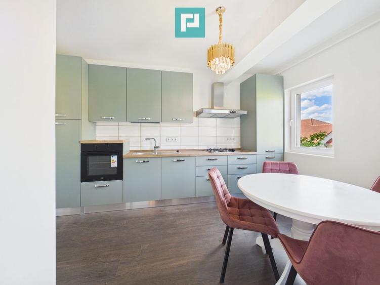 Apartament cu 3 camere decomandat, mobilat în Dumbrăvița