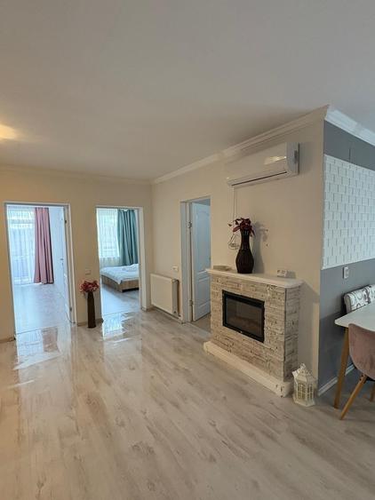 Apartament cu 3 camere decomandat, mobilat în Florești — fotografia 1