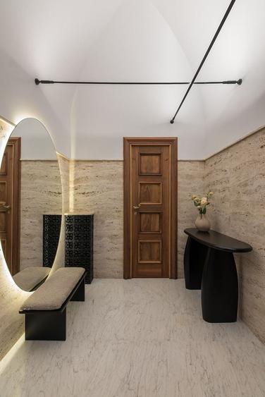 Apartament cu 4 camere în Grădina Icoanei