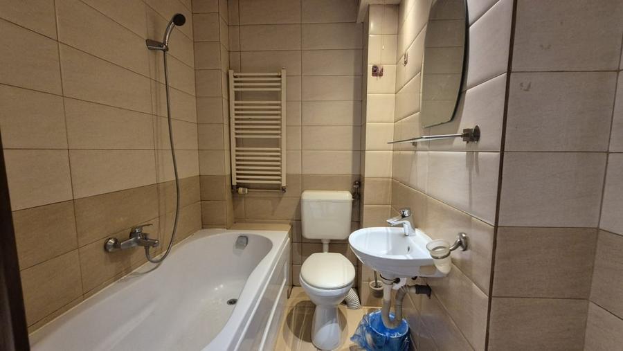 Apartament cu 2 camere pe strada Lunga - 7