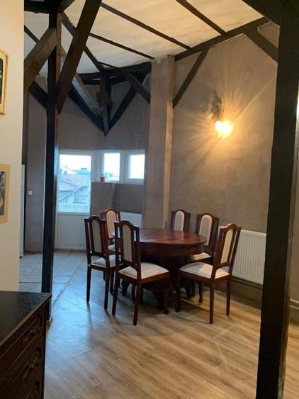 Apartament cu 3 camere decomandat în Armeneasca