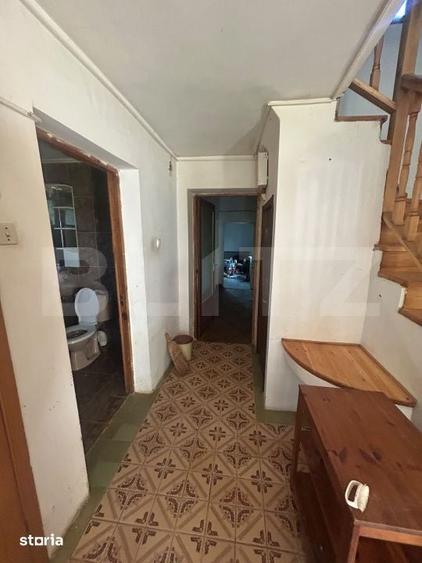 Casă cu 6 camere cu Teren 3374 Mp în Vulcana-Pandele
