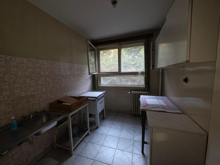 Apartament cu 2 camere decomandat în Tineretului