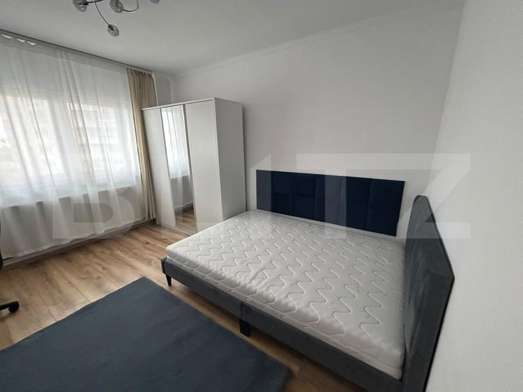 Apartament cu 2 camere semidecomandat, mobilat în Mărăști