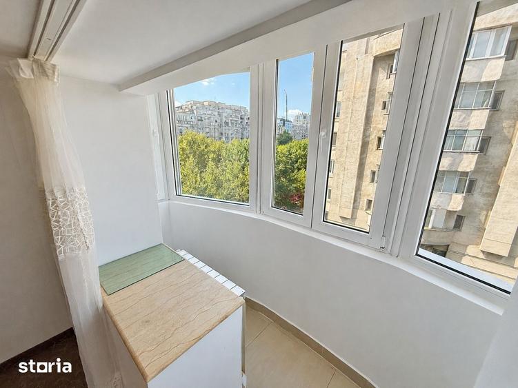 Apartament cu 4 camere decomandat în Centrul Civic
