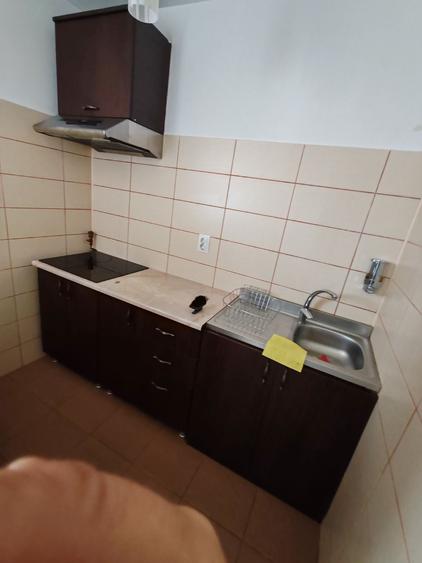 Garsonieră semidecomandată în Central