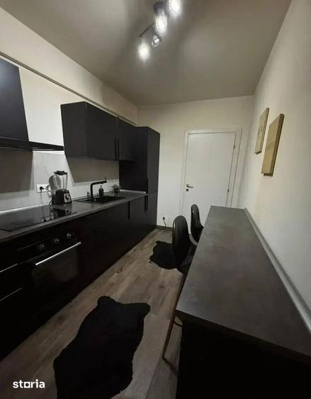 Apartament cu 2 camere decomandat, mobilat în Central