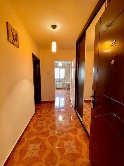 Apartament cu 2 camere decomandat, mobilat în Basarabia