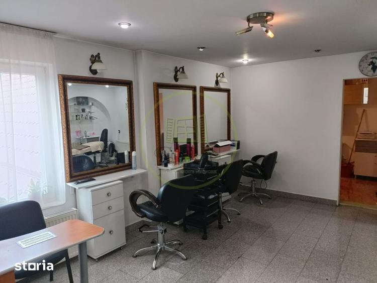 Casă cu 5 camere cu Teren 244 Mp în Ultracentral