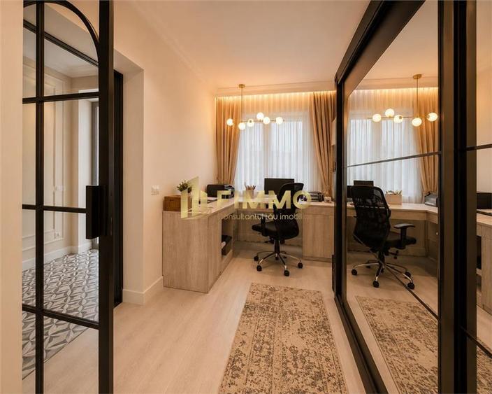 Casă individuală cu 5 camere cu Canalizare în Central
