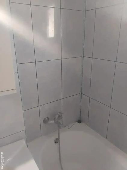 Apartament cu 3 camere decomandat în Sud