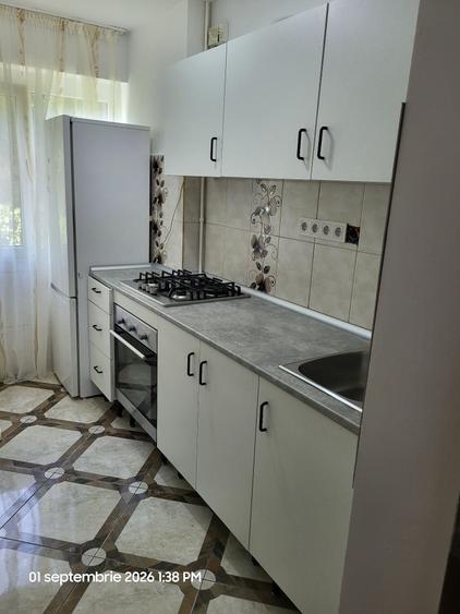 Apartament cu 3 camere decomandat în Brâncoveanu