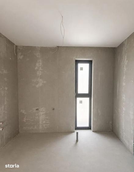 Casă cu 4 camere cu Teren 275 Mp în Central