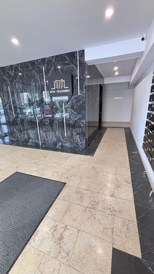 Apartament cu 3 camere semidecomandat, mobilat în Aviației