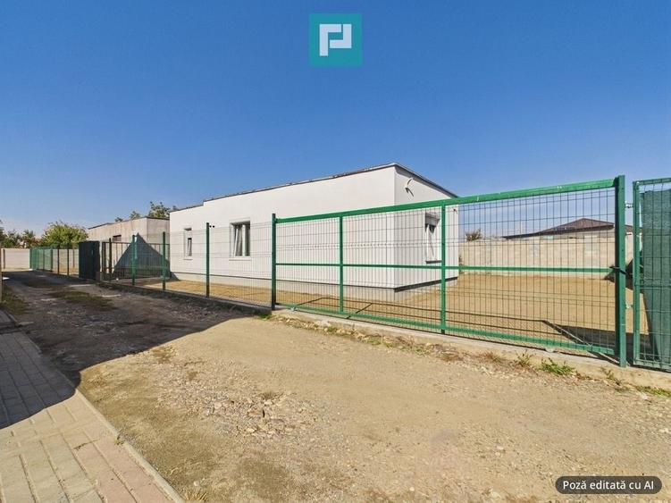 Duplex cu 3 camere cu Canalizare în Dumbrăvița