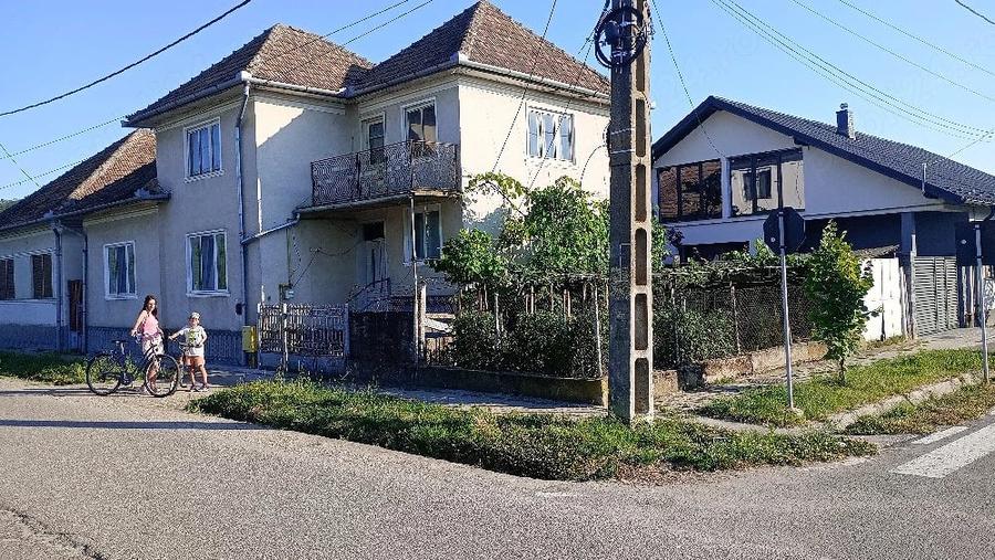 Casa de vanzare 95000 euro - 1