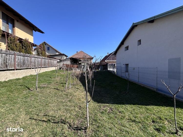 Casă cu 2 camere cu Teren 474 Mp în Dâmbul Rotund