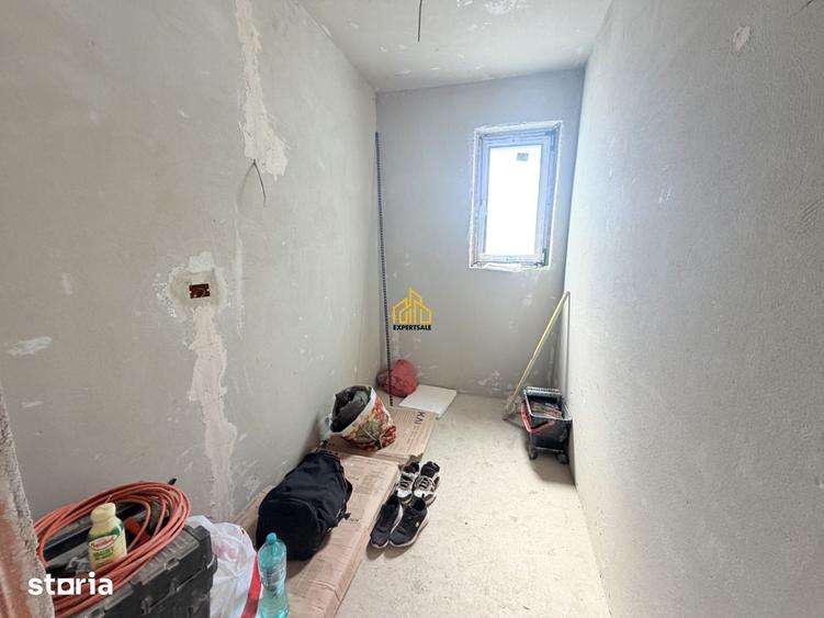 Casă cu 3 camere cu Teren 250 Mp în Central