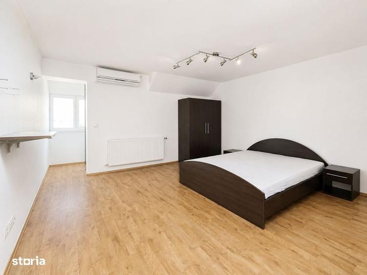 Apartament cu 4 camere în Girocului
