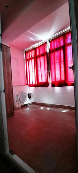 Apartament cu 3 camere semidecomandat în Ultracentral