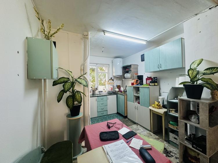 Apartament cu 4 camere decomandat, mobilat în Mănăștur
