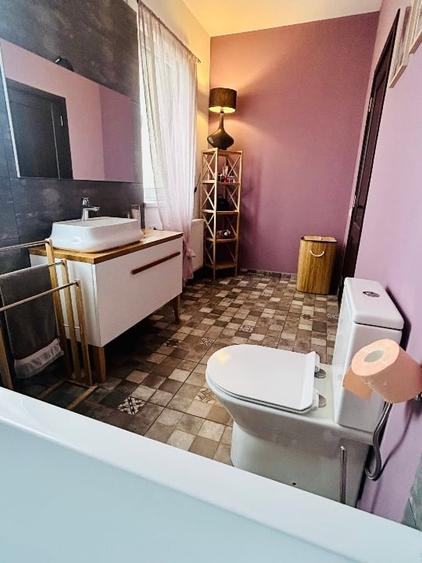 Duplex cu 4 camere cu Canalizare în Dumbrăvița