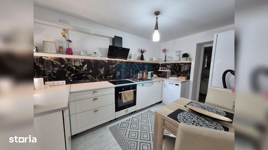 Casă cu 4 camere cu Teren 250 Mp în Apahida
