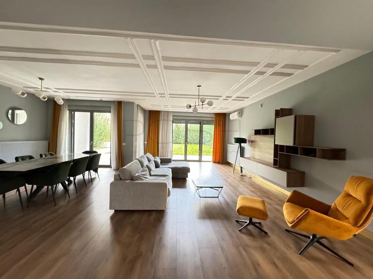 Casă individuală cu 6 camere cu Canalizare în Băneasa