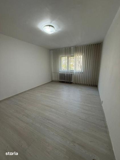 Apartament cu 2 camere decomandat în Valea Rosie