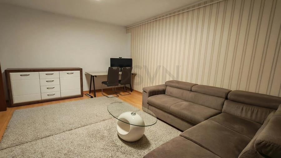 REA1029680 Apartament 4 camere decomandat, Rond Alba Iulia, mobilat, 2 băi, 2 b - 1