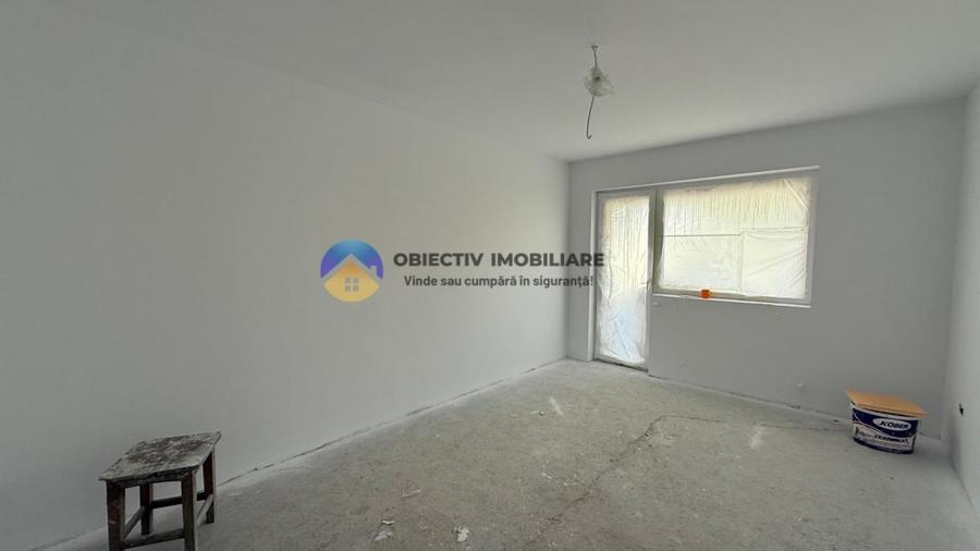 Apartament cu 2 camere semidecomandat în Precista