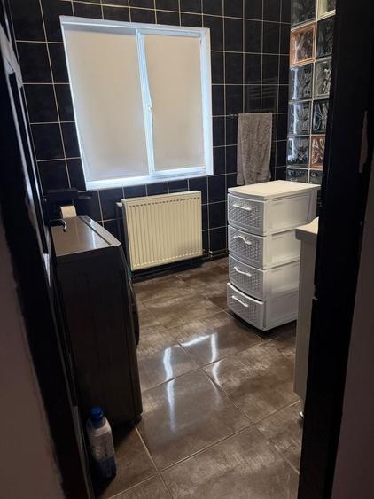 Apartament cu 3 camere în Periferie