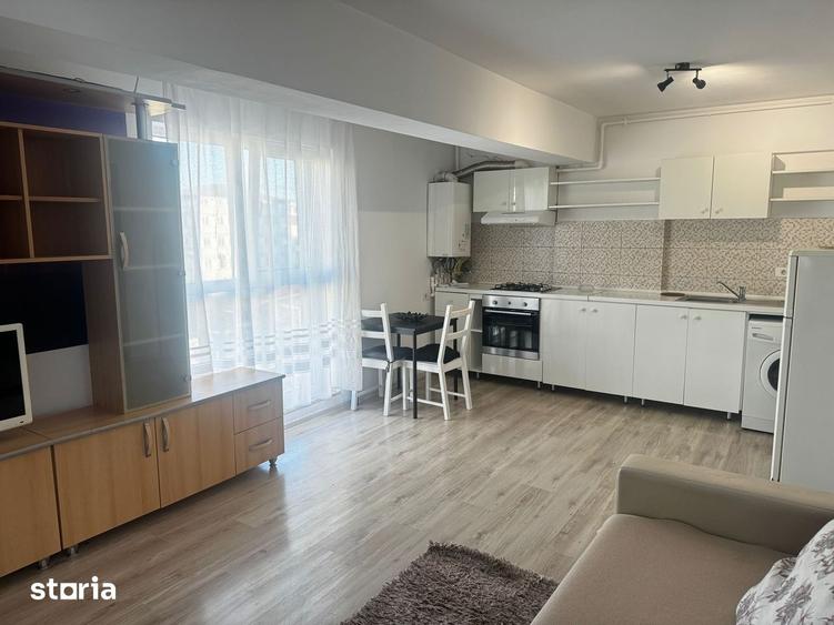 Apartament cu 2 camere semidecomandat, mobilat în Berceni